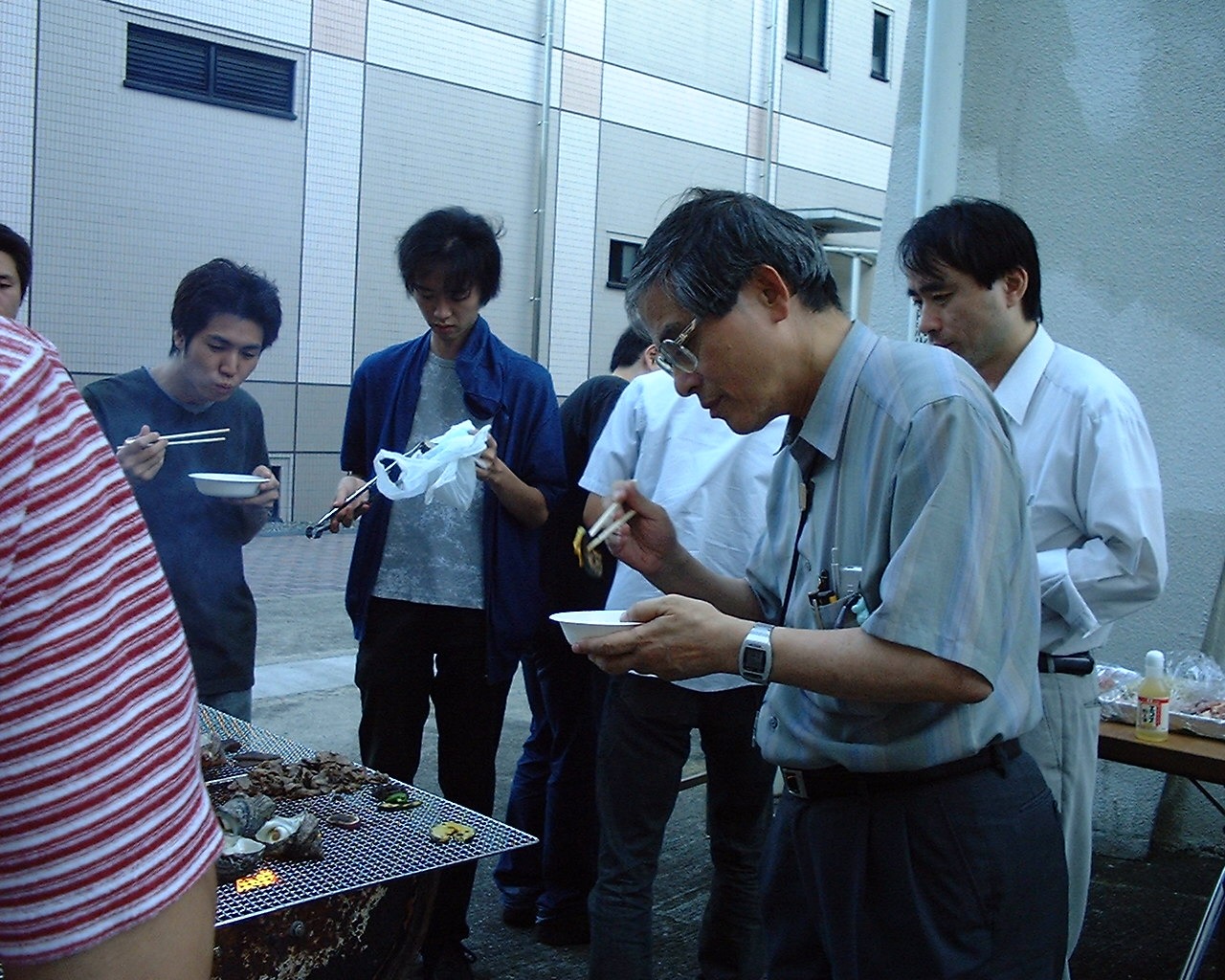 02.jpg