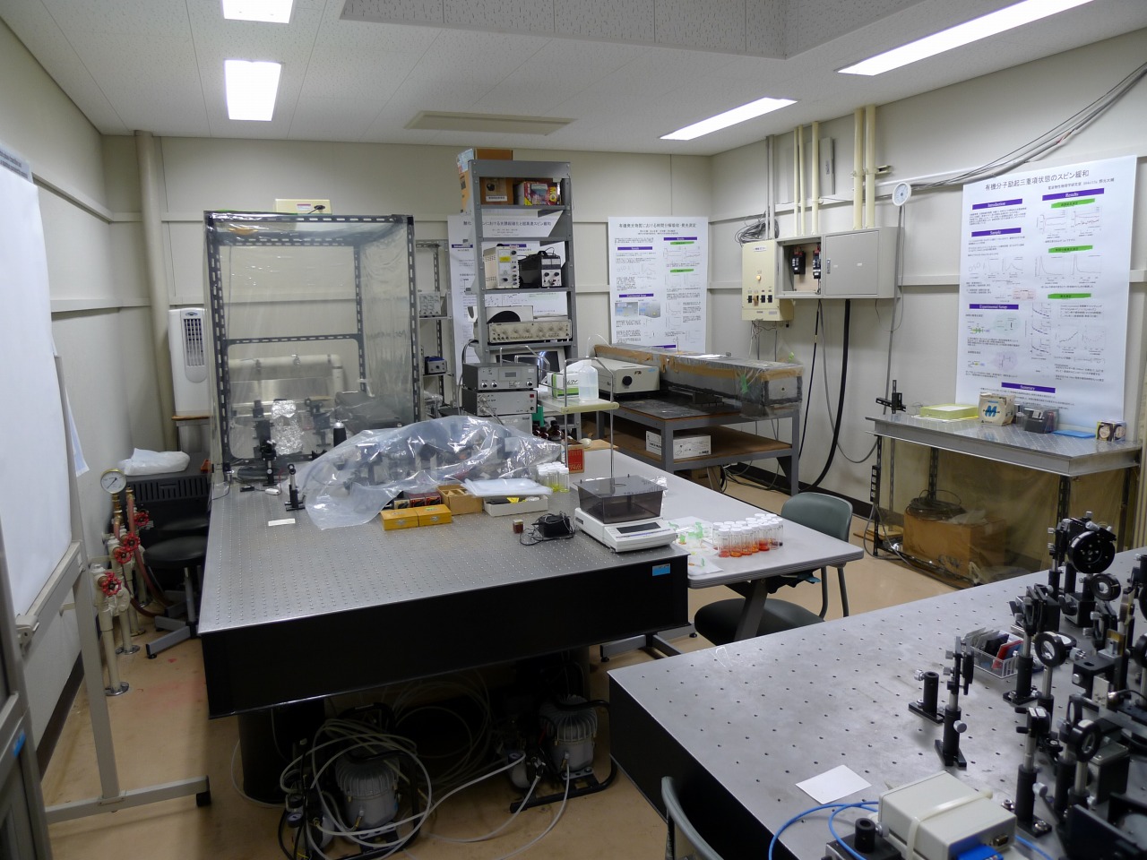2009_0318_15L_B07.jpg