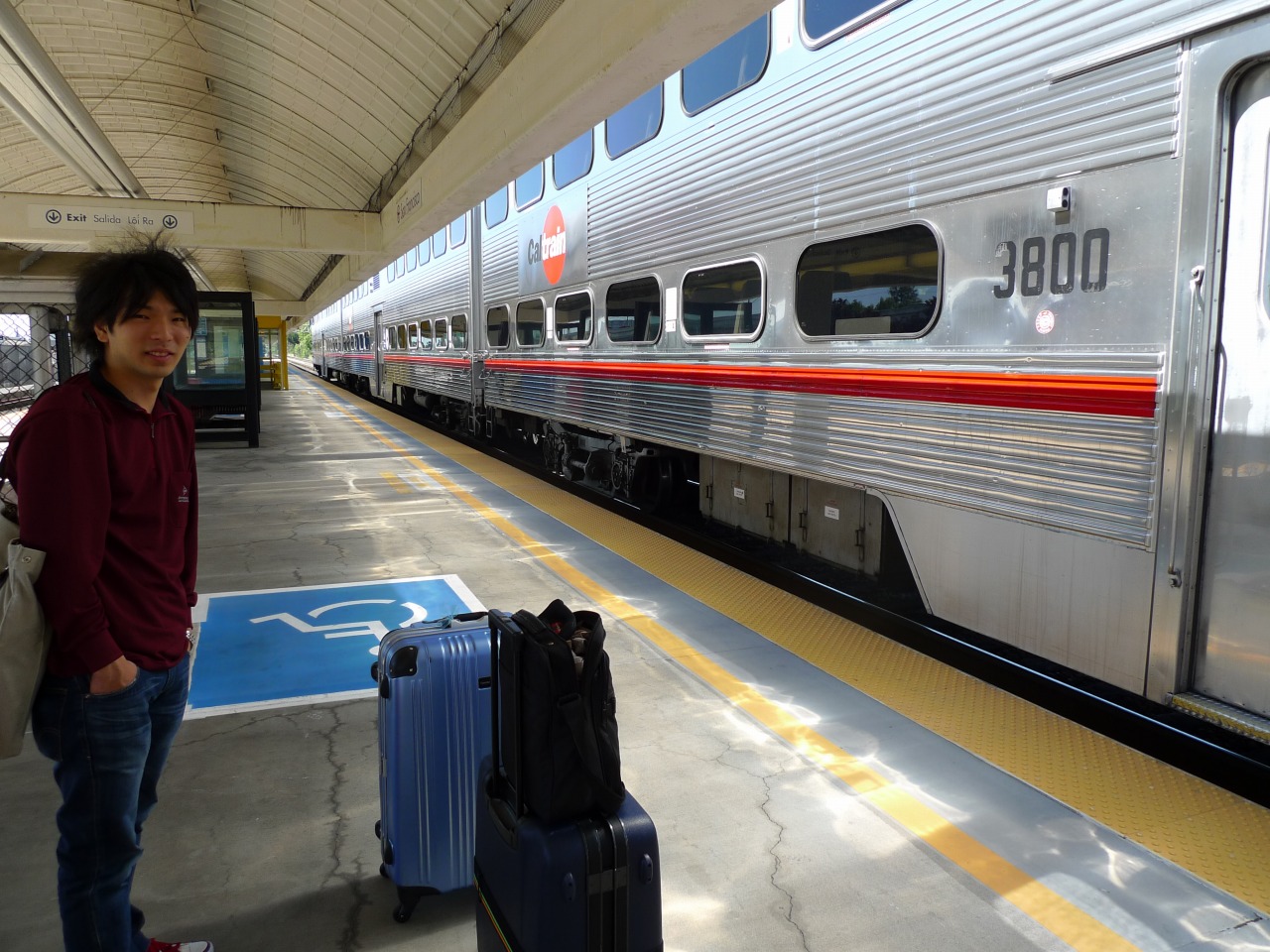 2010_0520_10L_Caltrain_Tamien_P1000614.jpg